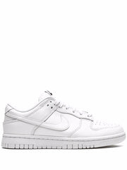 WMNS Nike Dunk Low - Triple White (W)