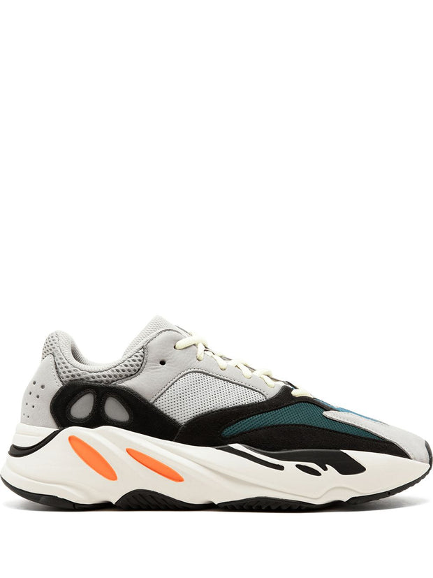 Yeezy Boost 700 - Wave Runner (2022 Restock)