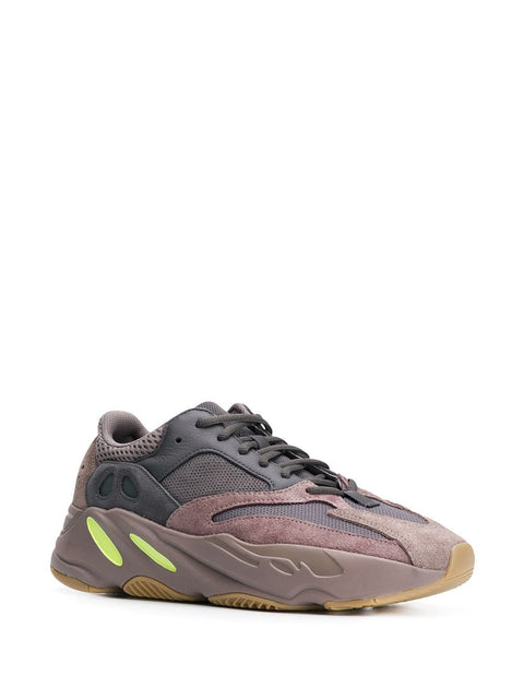 Yeezy Boost 700 - Mauve (2022 Restock)